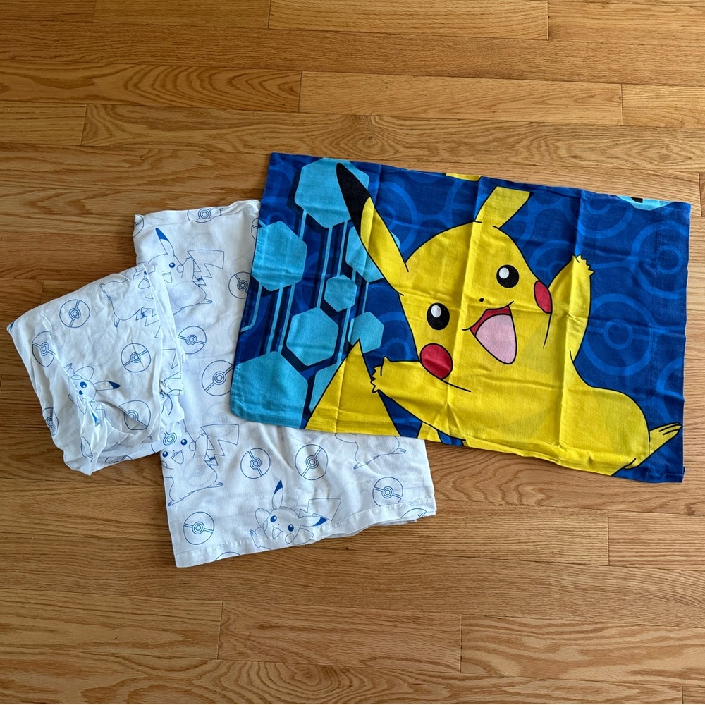 Pokémon Pikachu twin bed sheet set by The Northwest Group